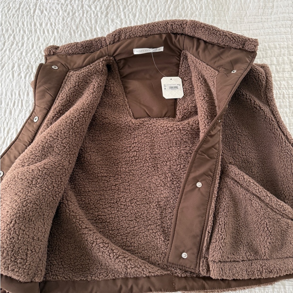 Altard State Nina Oversized Brown Sherpa Vest ( Size XXS) NEW - Picture 5 of 6